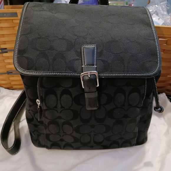 LIKE-NEW!! COACH BACKPACK PURSE - Picture 2 of 16